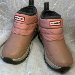 Hunter ankle boots with insulation